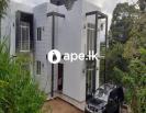 A modern House for sale + furniture in Peradeniya